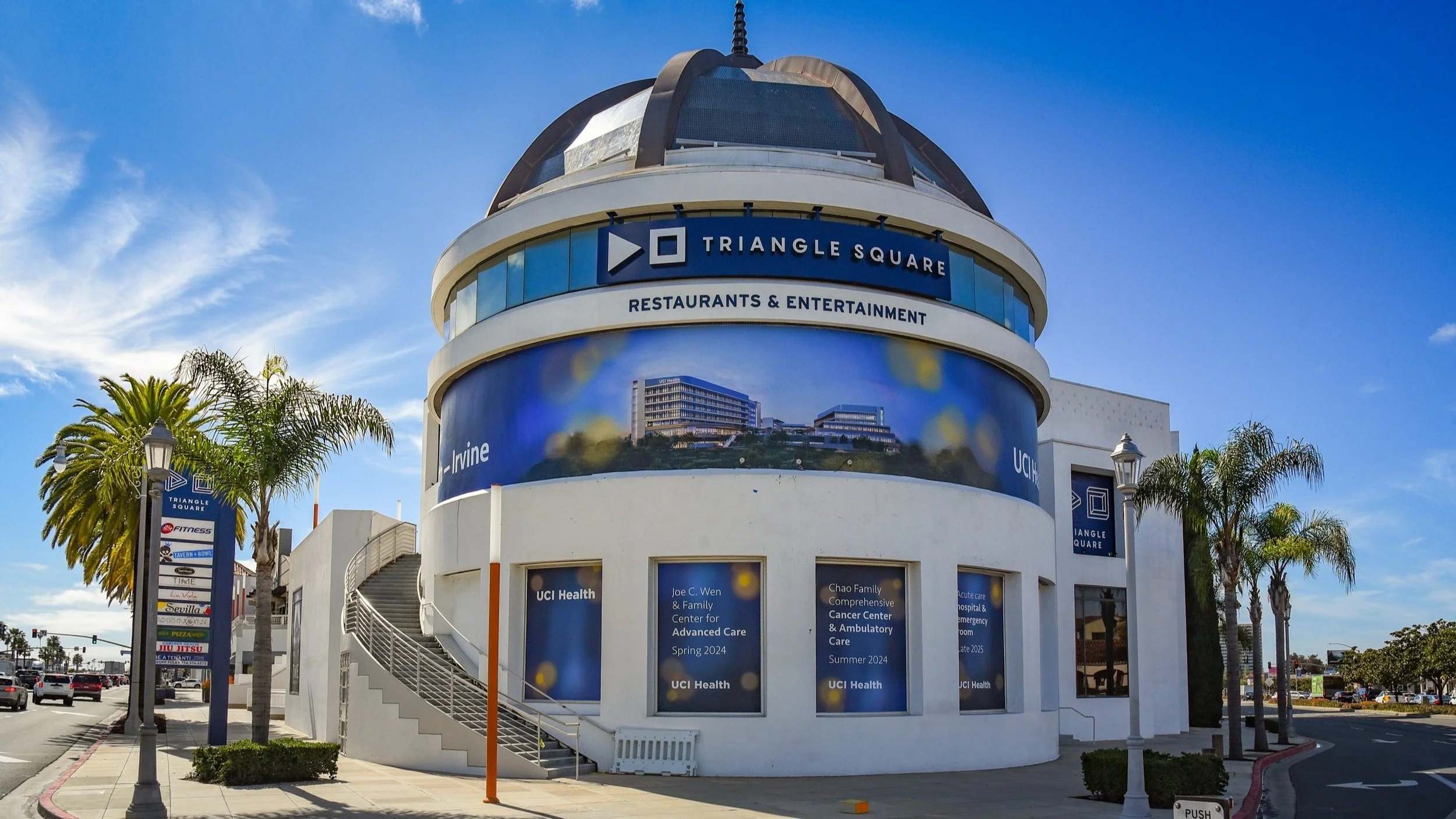 Triangle Square, Costa Mesa